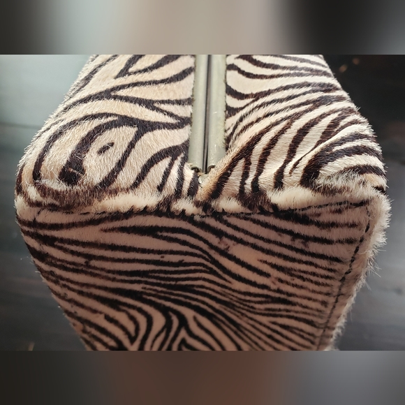 Vintage Pony Zebra Leon of California purse handbag - Picture 5 of 8